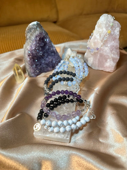 Wisdom Shades of Purple Amethyst Bracelet ✧･ﾟ