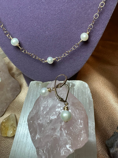 14k Gold Pearl Chain Necklace Choker with Dainty Earrings & Bracelet Set ✧･ﾟ