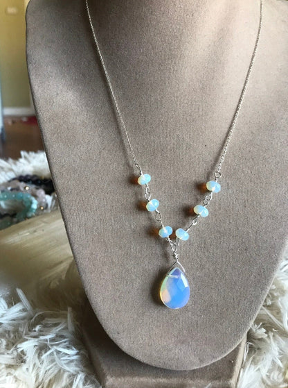 Moonstone Goddess Dainty Sterling Silver Necklace ✧･ﾟ